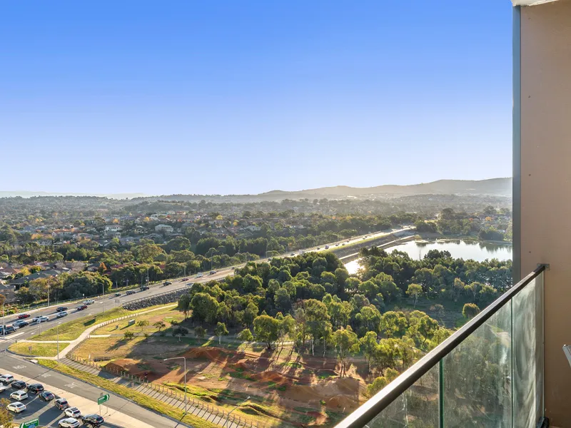2 Bedroom Unit With Fabulous Views