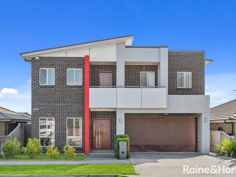 Large Family Home in Convenient Location!!