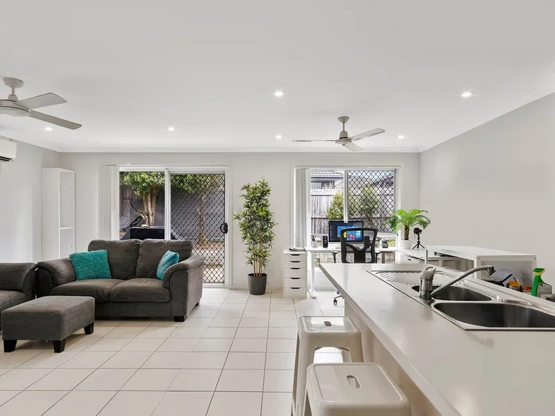 Neat 3 bedroom home with private backyard!
