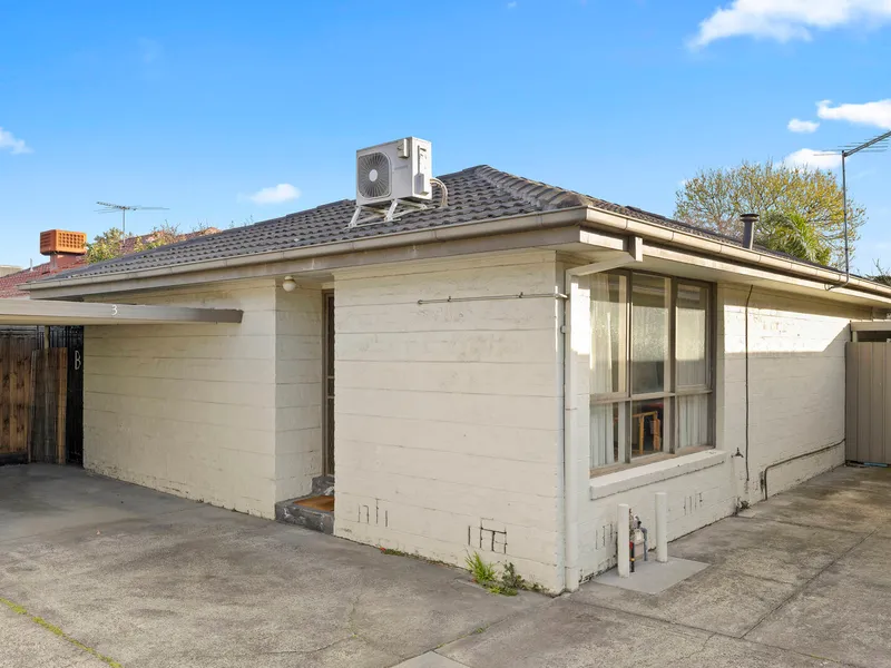 Low maintenance living meets lifestyle convenience