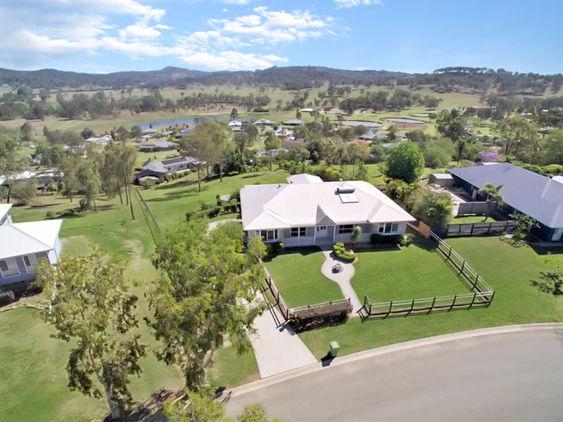 If ever there was a lifestyle property – this is it!