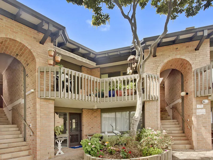 Easy Living in Coveted Location