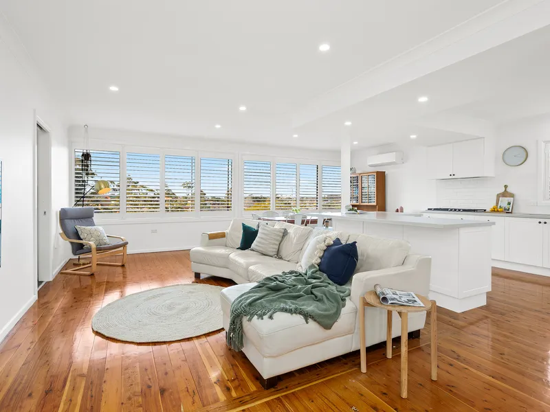 Stylish and sun-filled entertainer