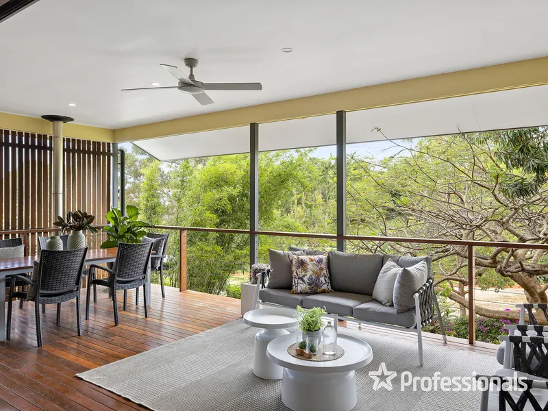 Family Entertainer in Unapparelled Position