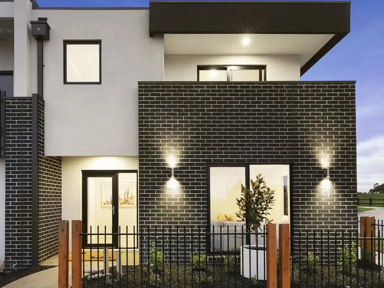 Valuable family townhouse in good location!