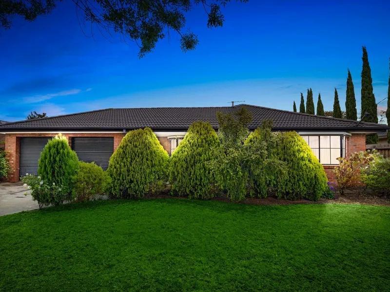 Stunning Family Home!!