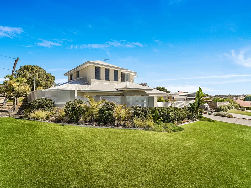 A Modern Twist on Classic Coastal Living