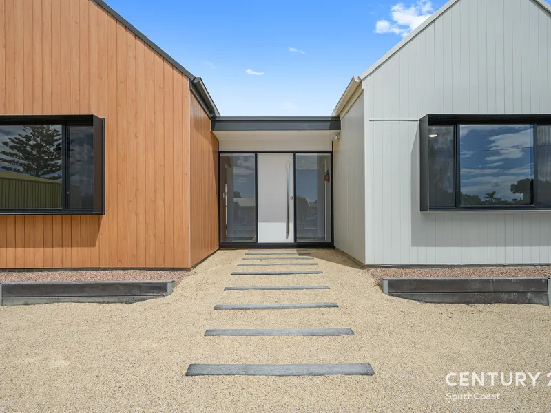 A Grand Design in Stunning Silver Sands 