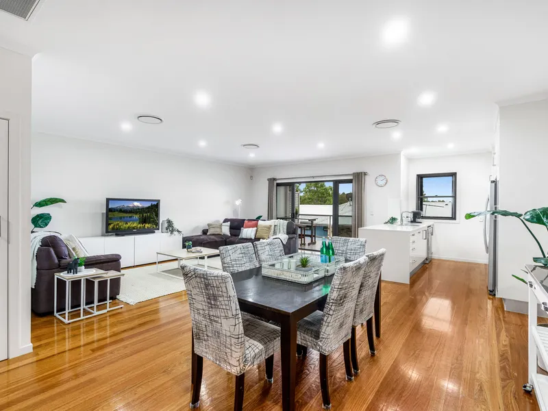 215m2 Under Roof... A Floor Plan Larger Than Most Houses in Carina