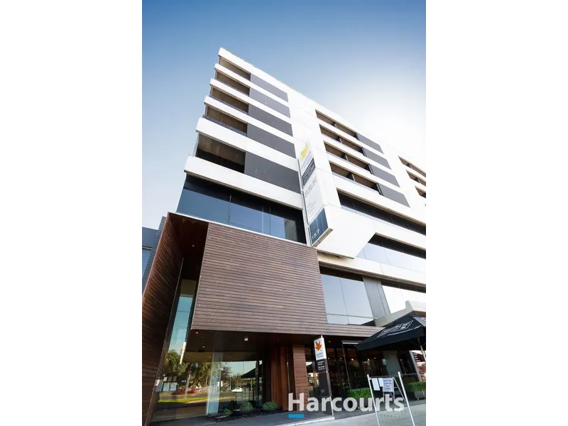 Prime Living in Amazing Location