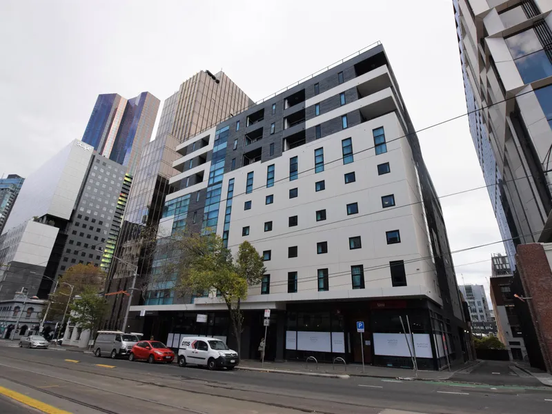 Sensational Space with Natural Light in the Heart of Melbourne