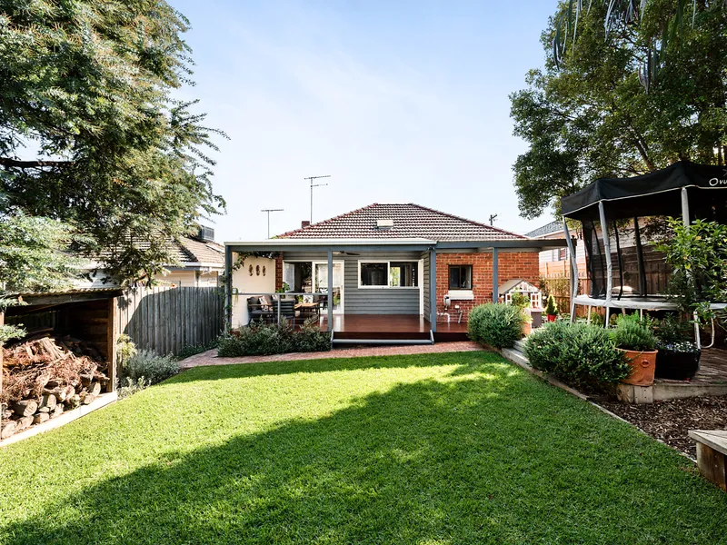 Period Elegance with Modern Opulence!