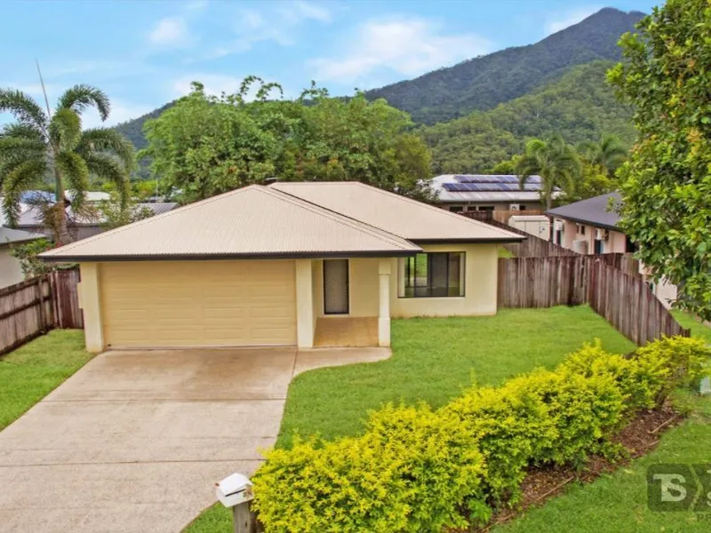 Family Home In Quiet Close