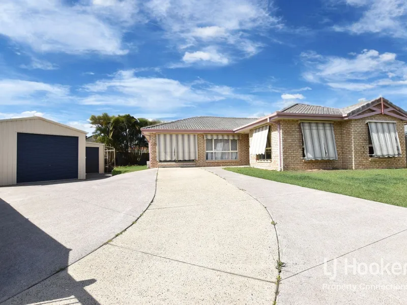 Charming Caboolture Convenience