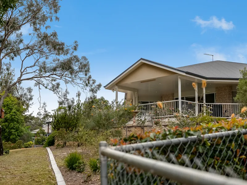 Comfortable, Convenient Living In A Tranquil Setting!