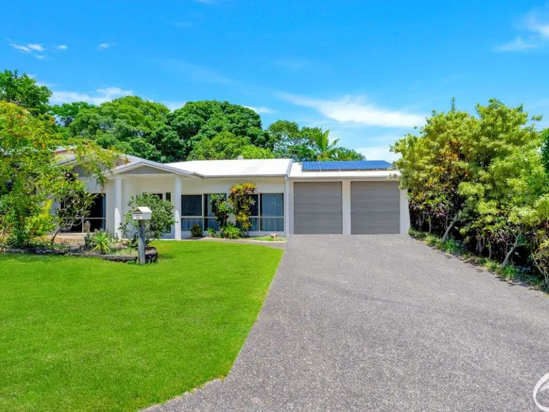 STUNNING STRATFORD HOME