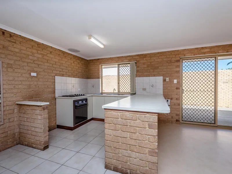 Well Presented Unit in Beresford