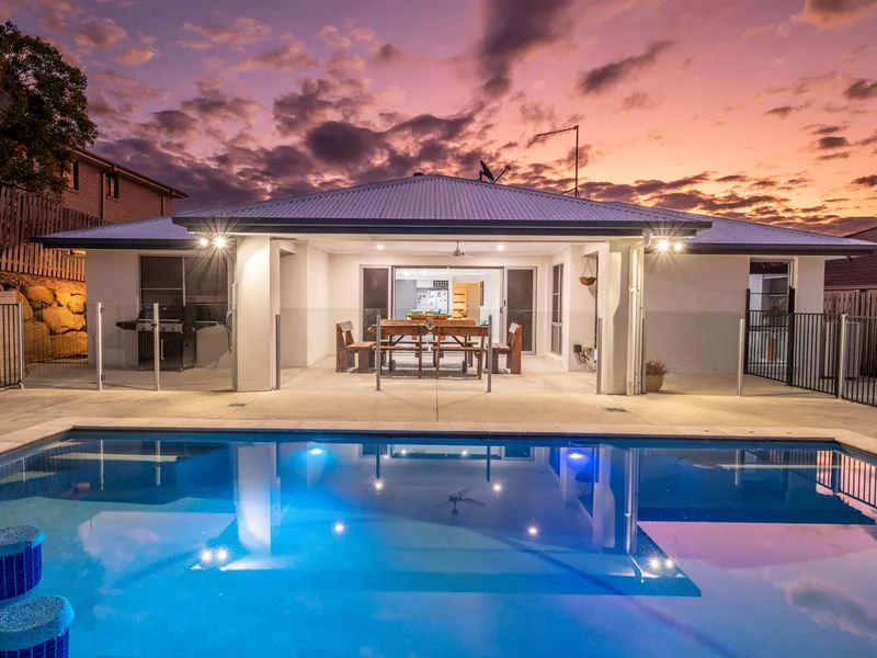 PERFECTLY LOCATED PARADISE WITH ALL THE FEATURES YOUR HEART DESIRES