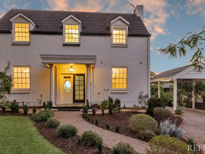 Heavenly in Hazelwood Park = UNDER CONTRACT