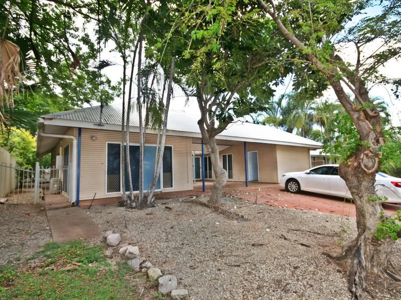 Over 6% Rental Return Possible! Premier Location.