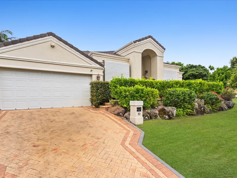 The perfect family home in central Ashmore!!
