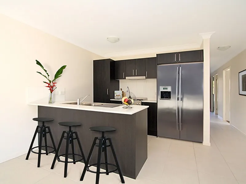 Dual Occupancy Returning $560 p/w - 3bed + 1 Bed - 2 Tenancies - Live in One and Rent the Other or Rent Both.