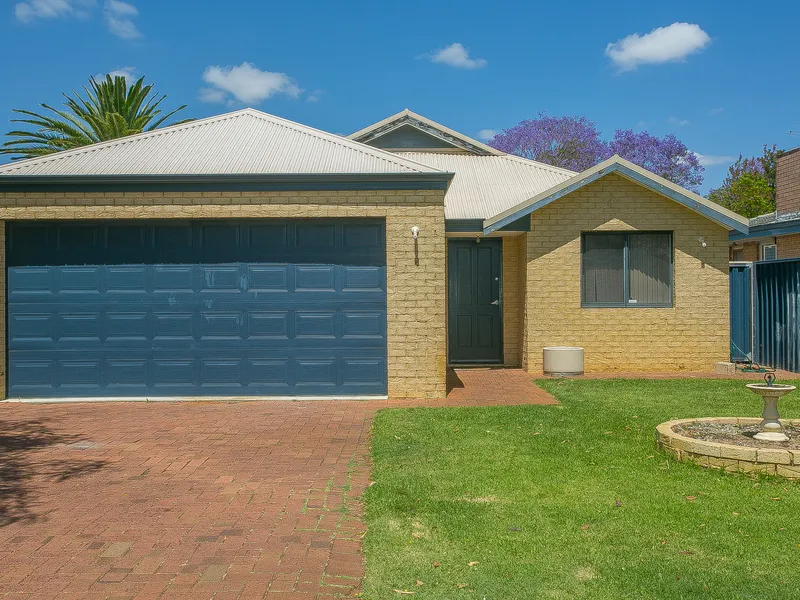 Quality Home with 4th Bedroom/Family Room and Large Living Areas!