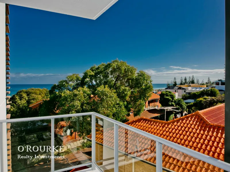 BEACH FRONT APARTMENT