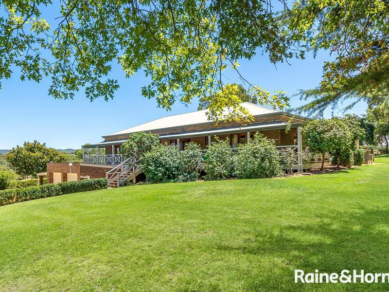 'Windhover' Farm - 35.8 HA - 88.46 acres