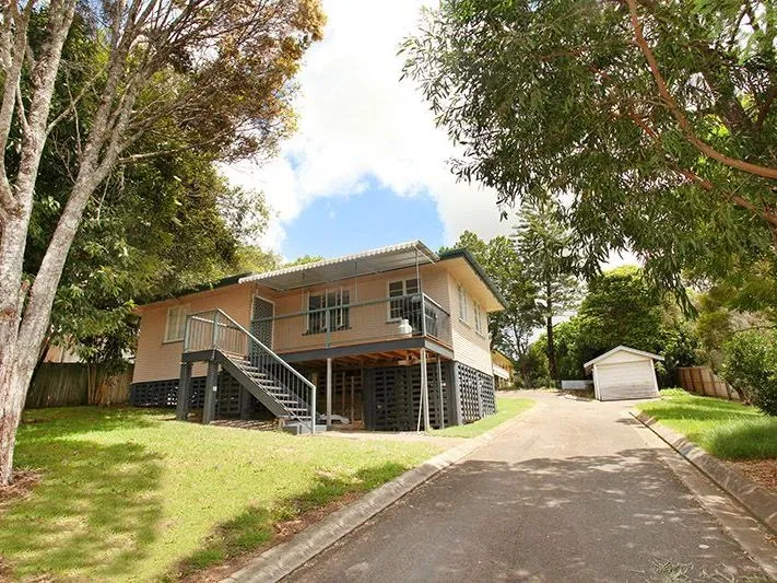 IDEAL HOME NEAR NAMBOUR HOSPITAL PRECINCT