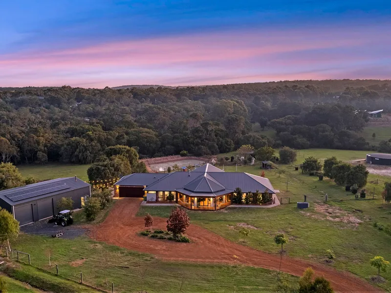 THE LIFESTYLE YOU HAVE DREAMED ABOUT