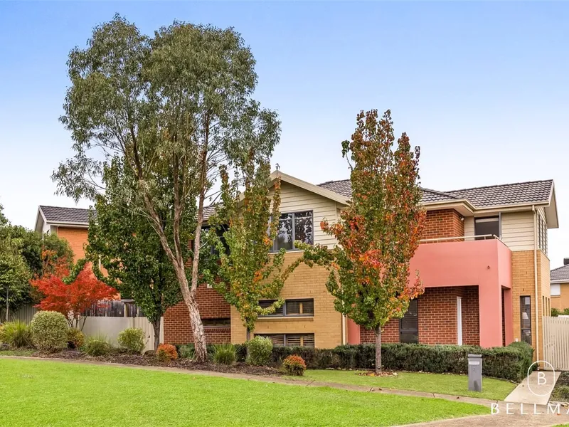 Premium Parkside Family living in The Range Estate