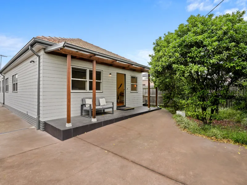 Generous family living and entertaining in an ideal location