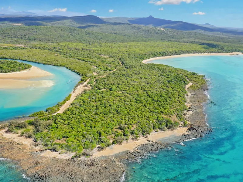 Large Scale, Beach Front & Future Development