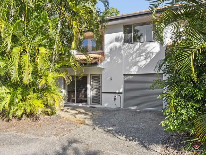 3 BEDROOM TOWNHOUSE IN CURRUMBIN