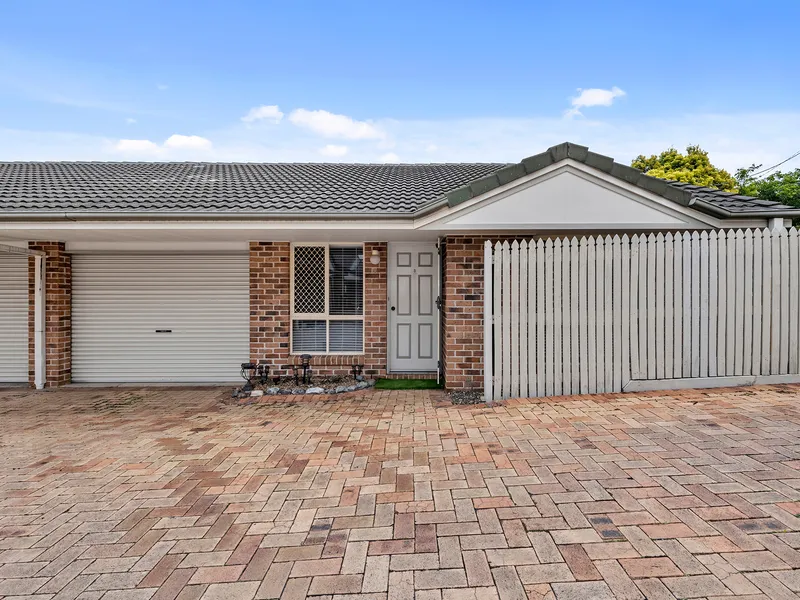 Rare Gem in Thriving locale - Spacious 2-Bedroom Low Set Villa!