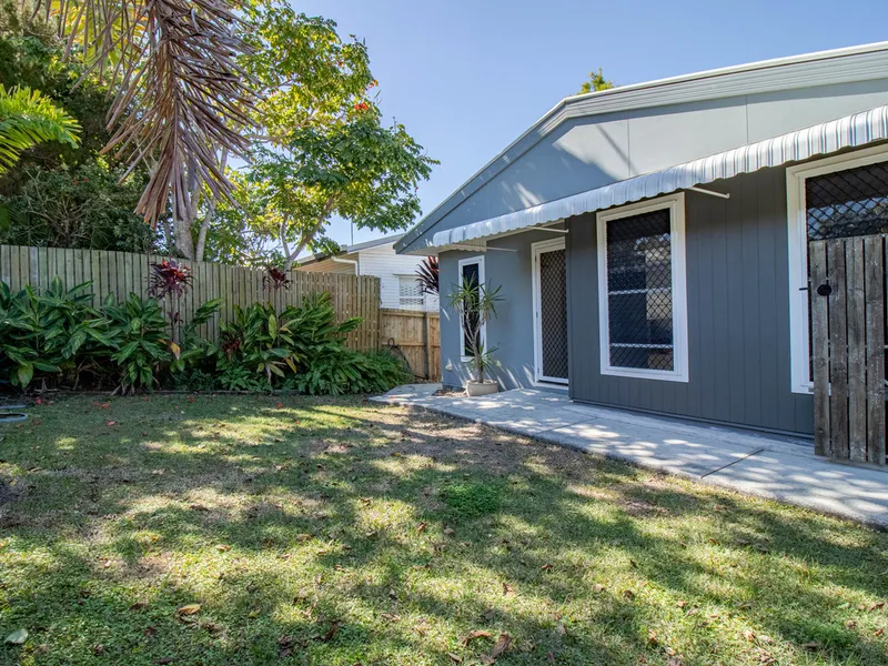 Immaculate, Renovated Home - Brilliant Position - Secure and Serene - Labrador