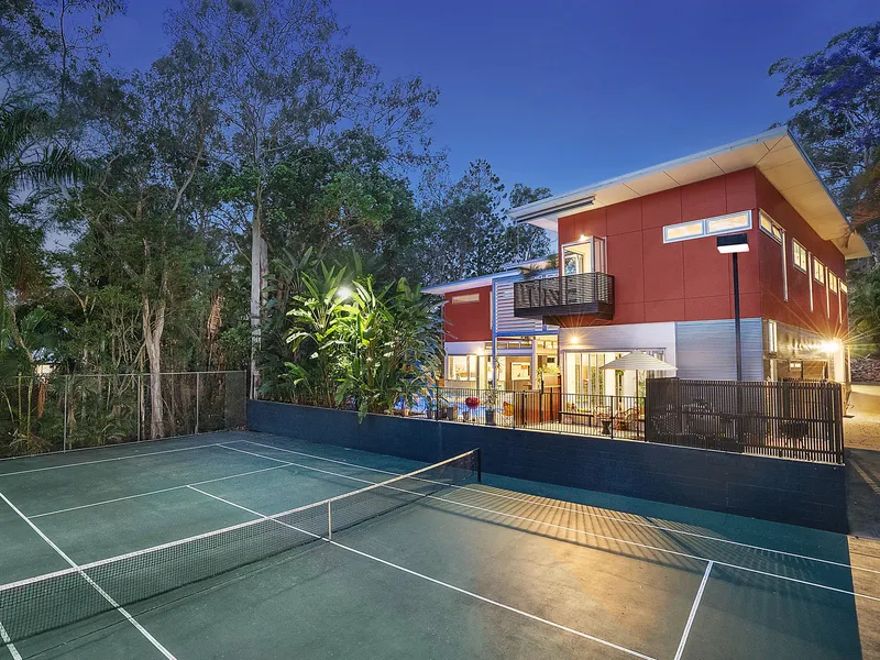 Prestigious lifestyle oasis surrounded by beauty