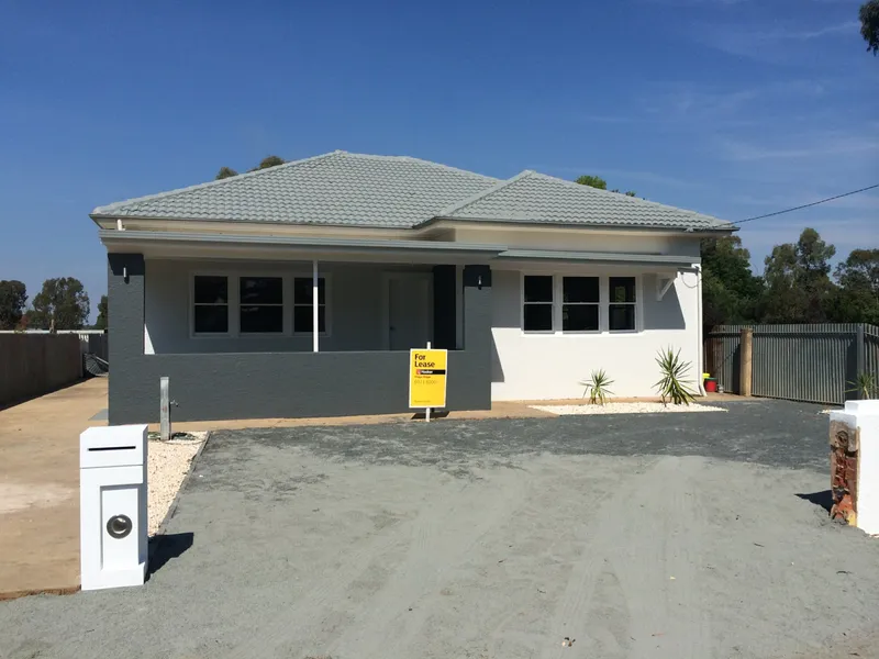 RENOVATED AND CLOSE TO THE CBD