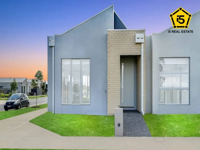 BRAND NEW HOUSE AT ENVIABLE LOCATION