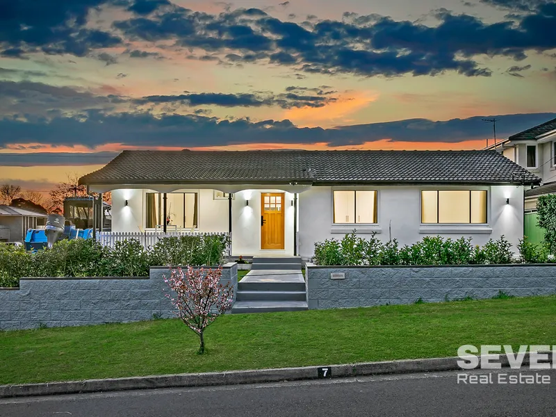 Fully Renovated Home on Large Level Corner Block / Castle Hill High School Catchment