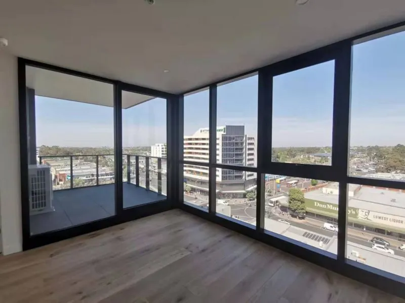 Located in heart of Glen! 2 Bedrooms+2 bathroom+1 carpark apartment!