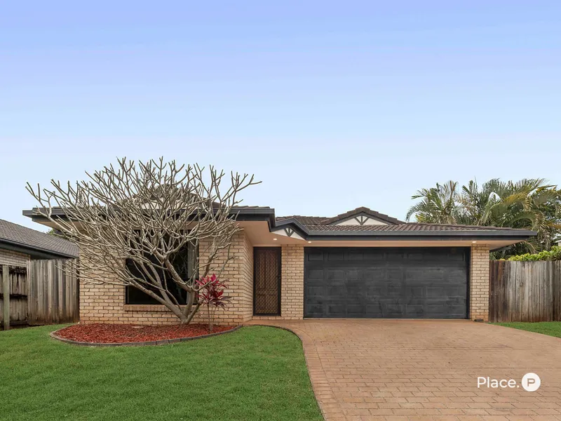 Excellent four-bedroom lowset, minutes from the water