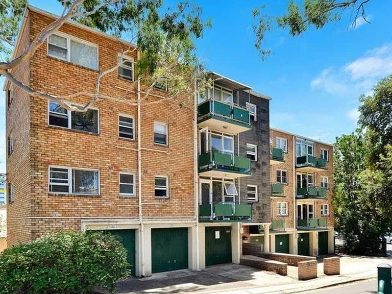 1 Bedroom Unit in great location!