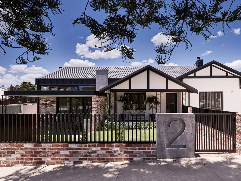 A Contemporary Masterpiece