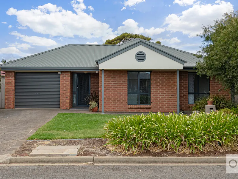 Charming home with open-plan living and enchanting gardens