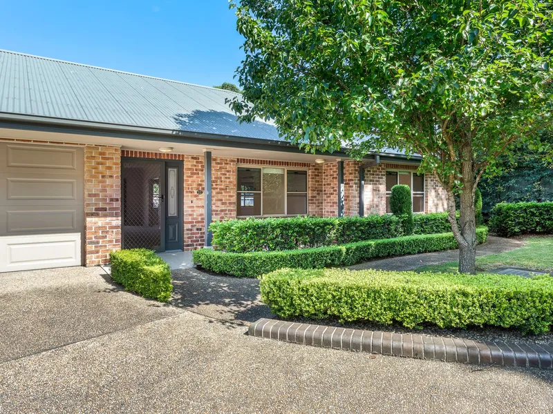 Spacious home in a beautiful setting!