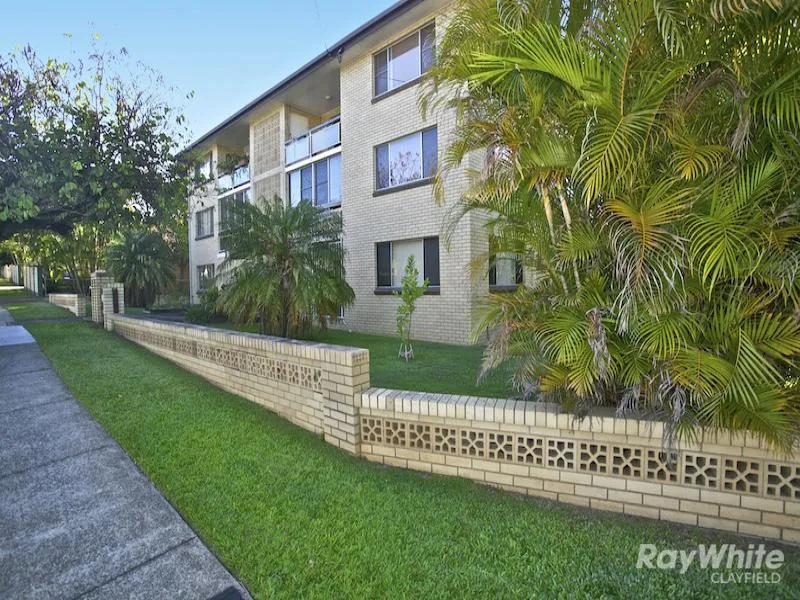 LIGHT & AIRY IN SECURE COMPLEX