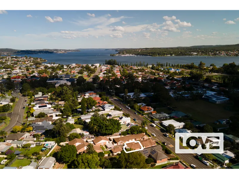 Over 55s Villa With Style