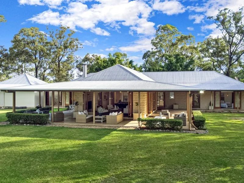 Private Hill Top Veiws